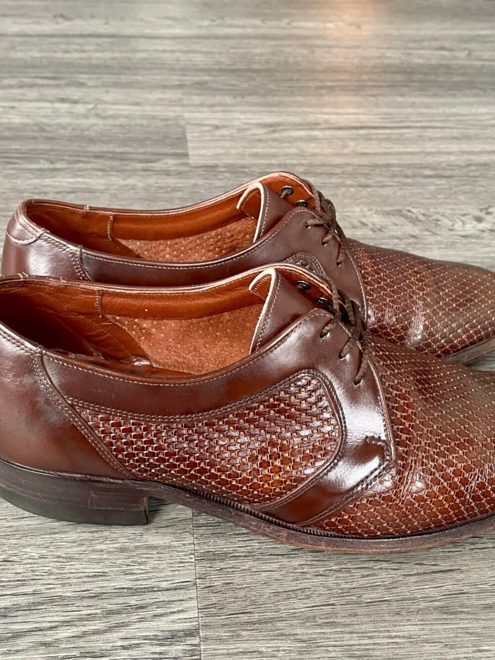Dack's brown leather derbies